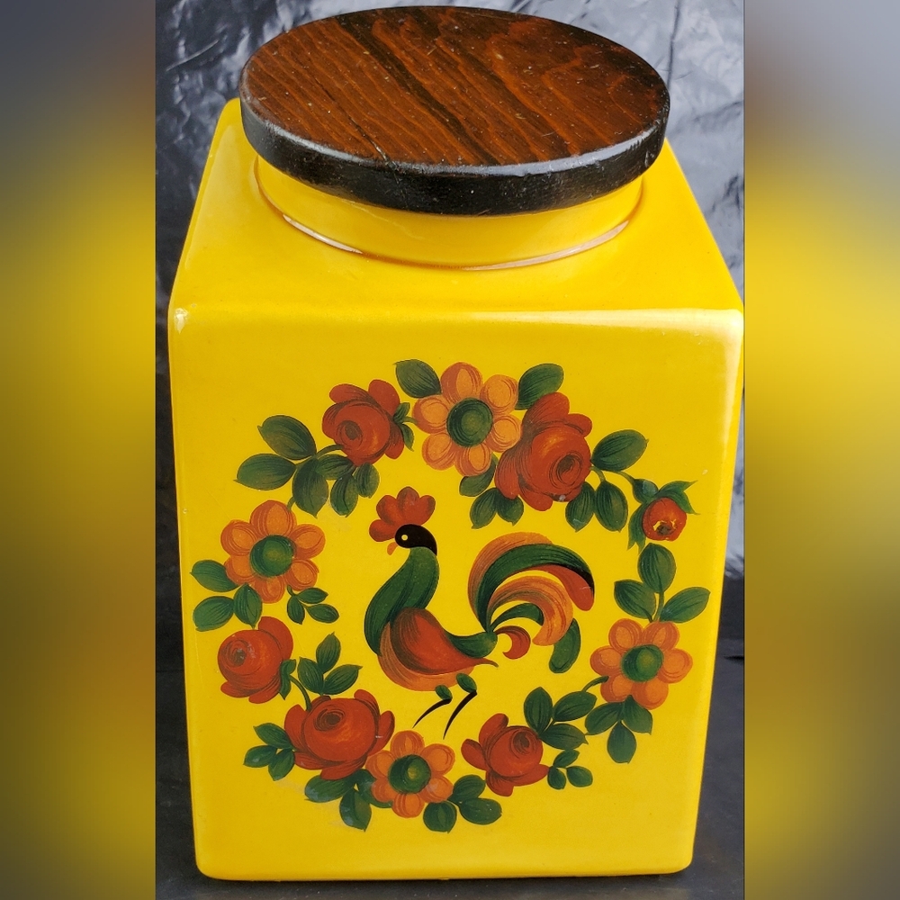 Hyalyn Pottery VTG 1995 USA Rooster  LRG Tilted Kitchen Canister SEE PHOTOS- GUC